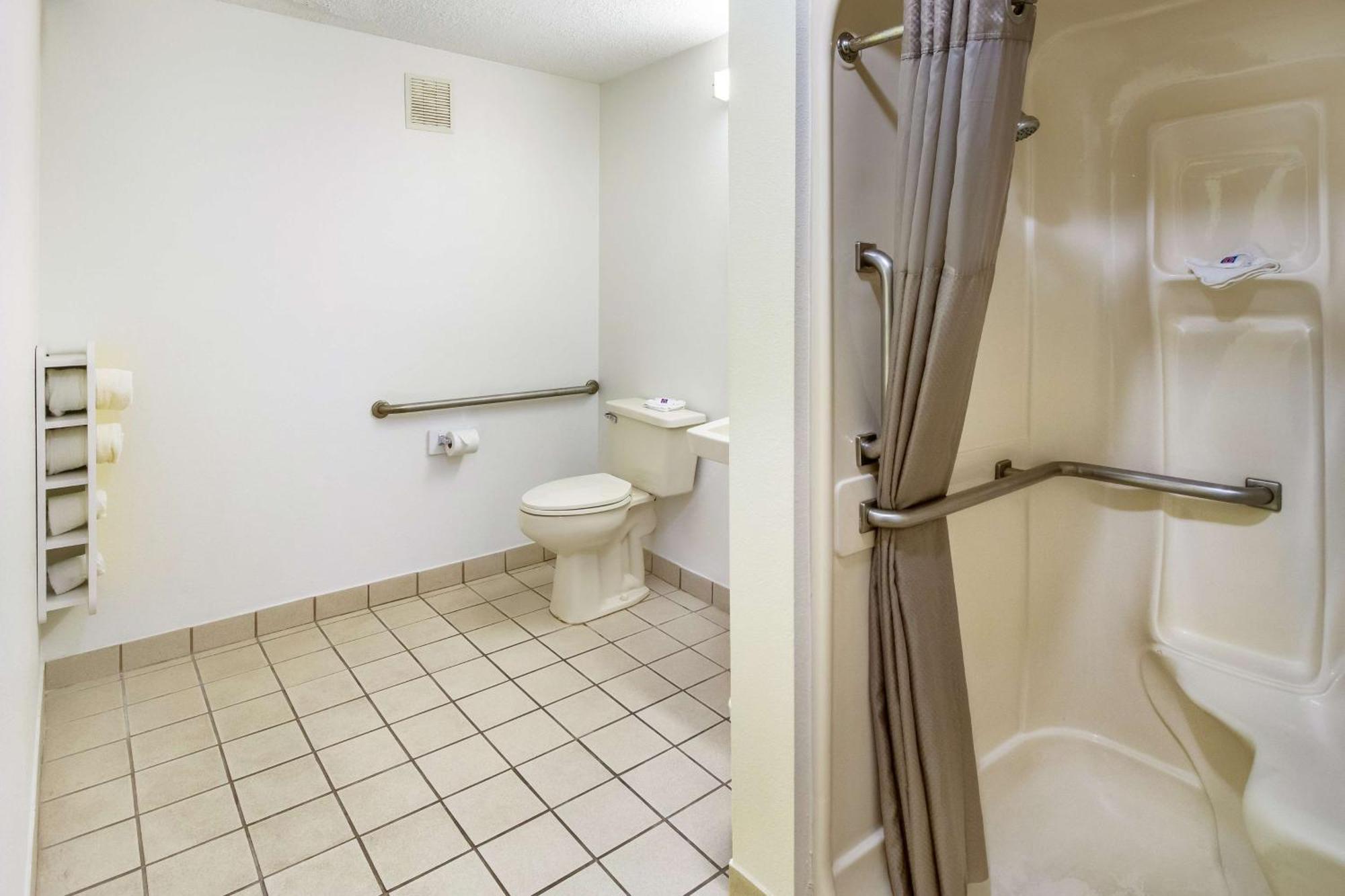 Motel 6-Dayton, Oh - Englewood Zewnętrze zdjęcie