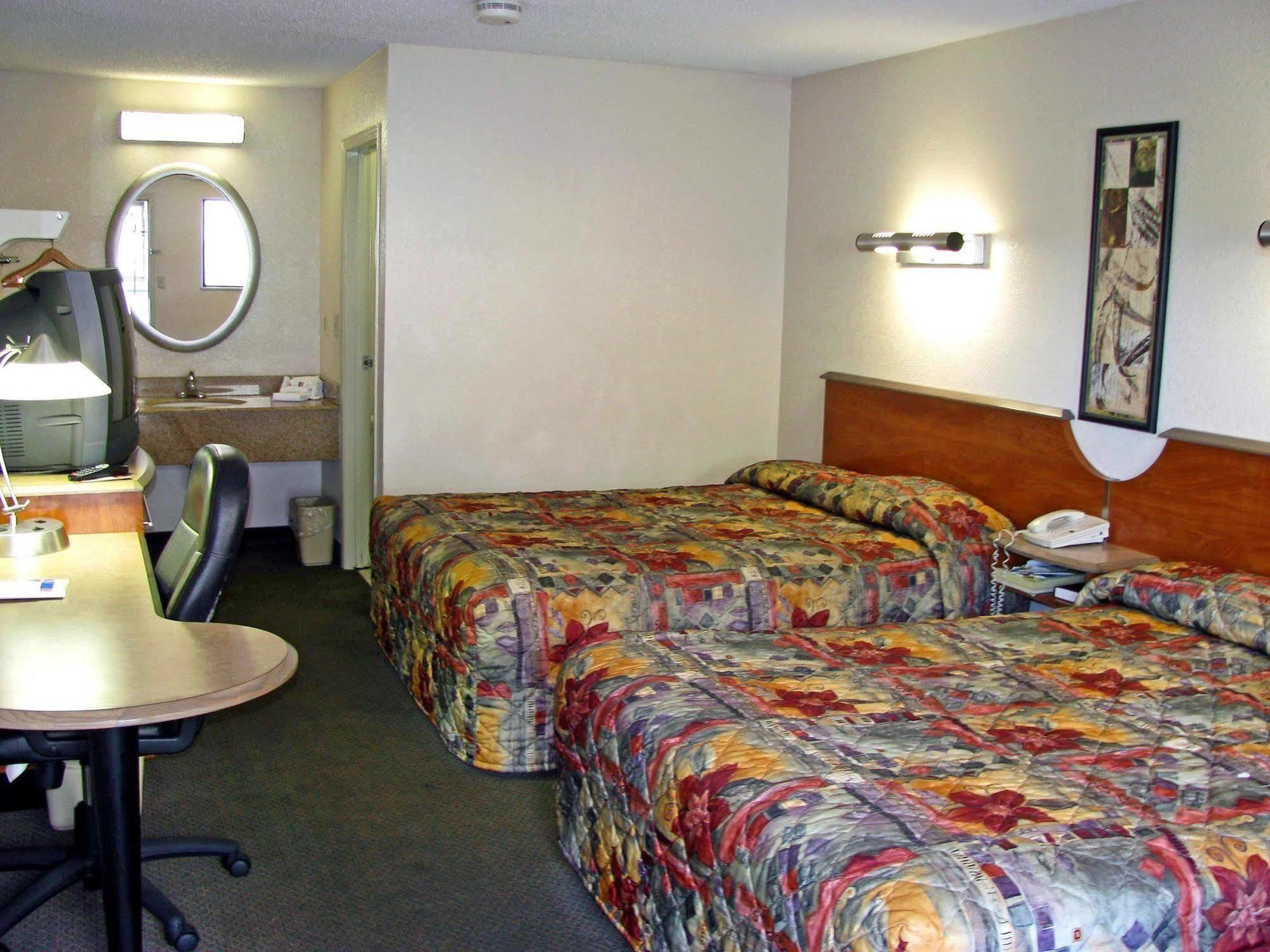 Motel 6-Dayton, Oh - Englewood Zewnętrze zdjęcie